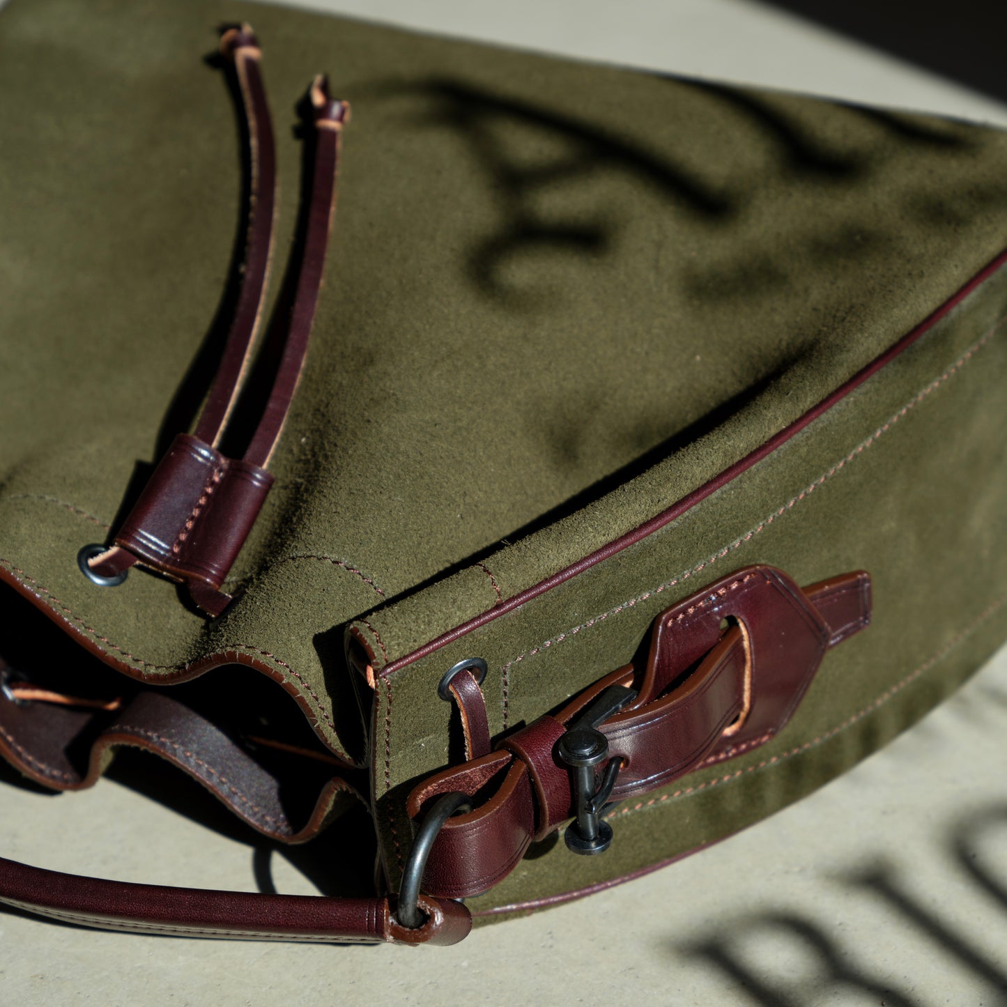 ANDALUSIA BOLSO CARTUCHO BAG SUEDE