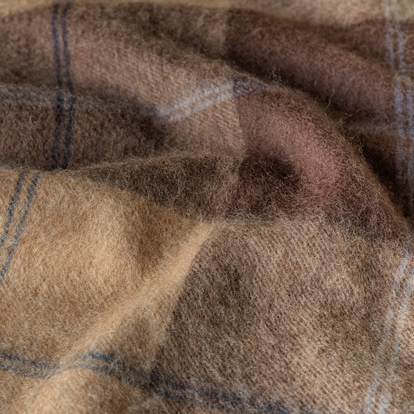 BEGG & CO CASHMERE SCARF CHECK