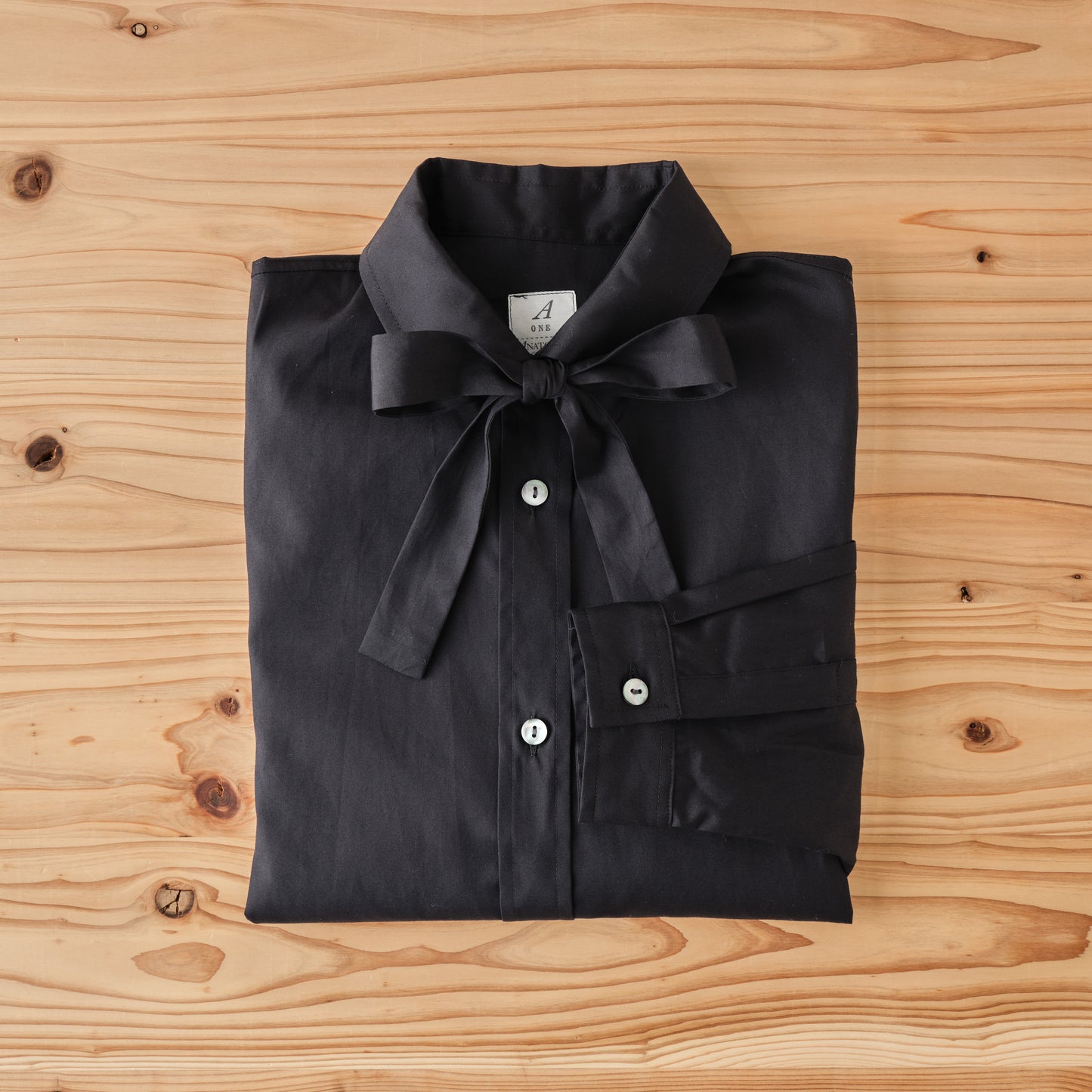 MILLICENT BOWTIE SHIRTS BLACK