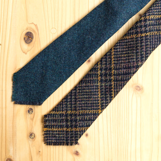 HAND FRINGED TIE WOOL TWEED