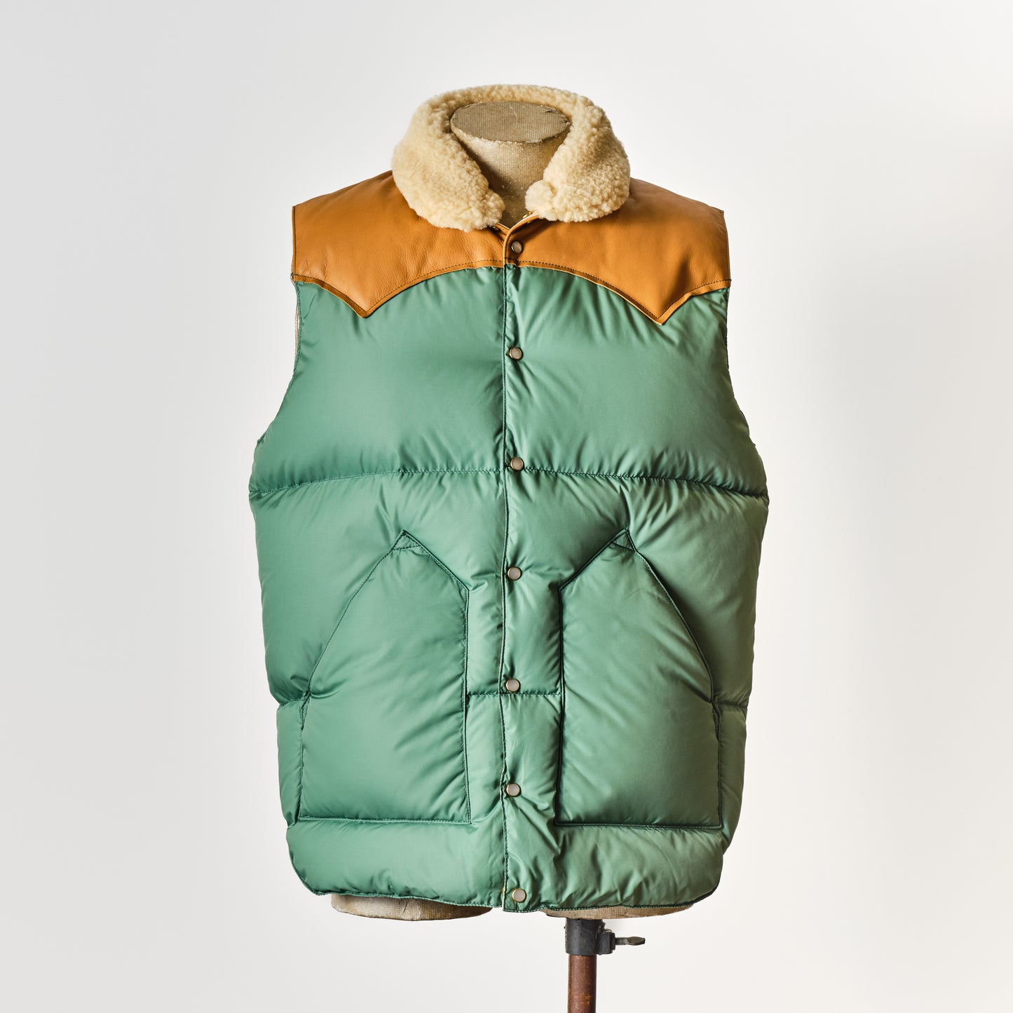 【50th ANNIVERSARY MODEL】RMFC CHRISTY VEST EMERALD