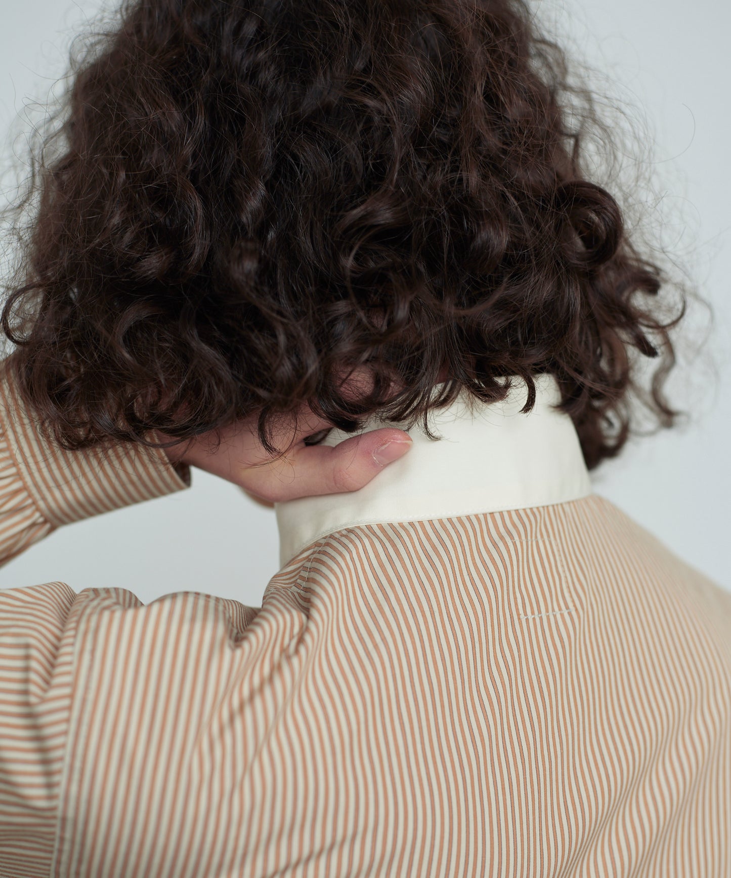 LiZZiE-R SHIRTS BEIGE STRIPE