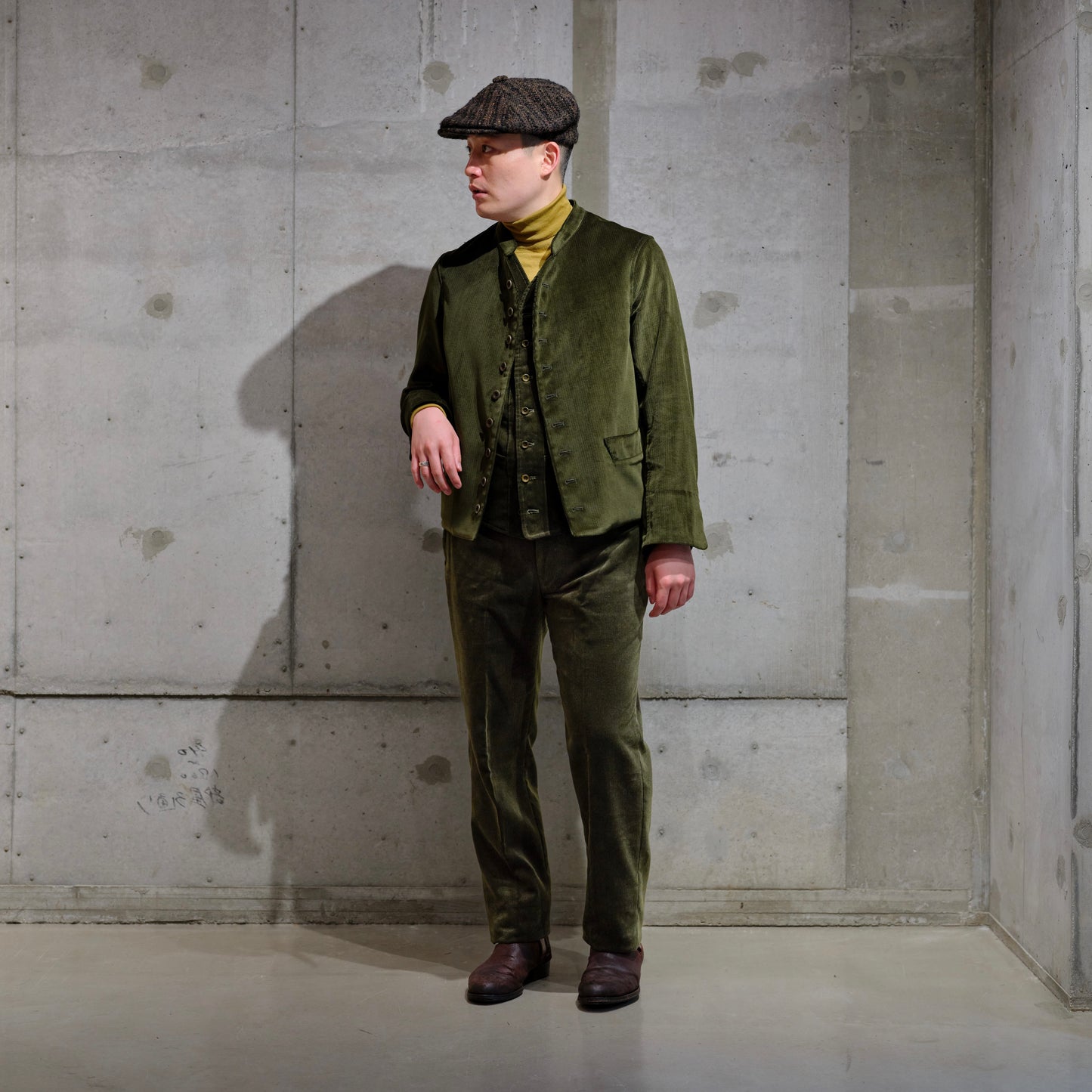 SAGAN BABY CORDUROY OLIVE