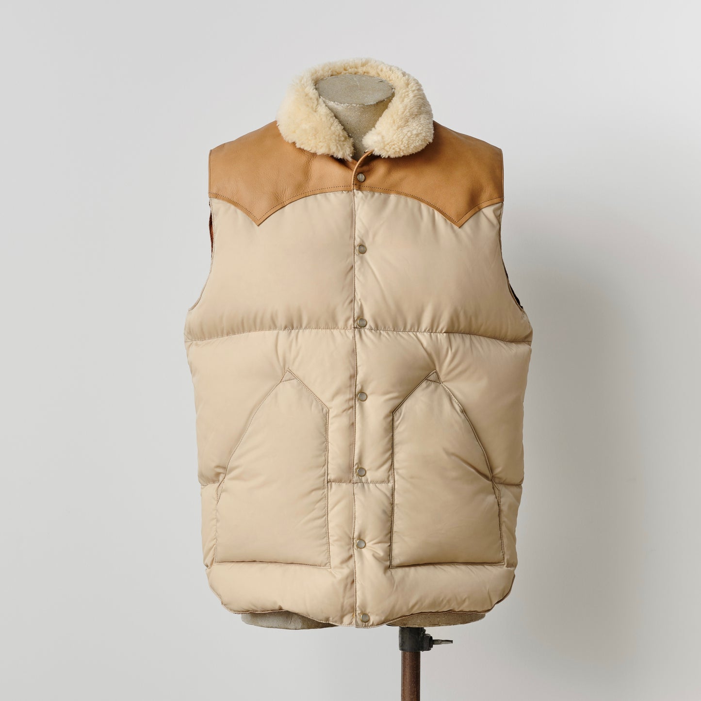 RMFC CHRISTY VEST L.BEIGE
