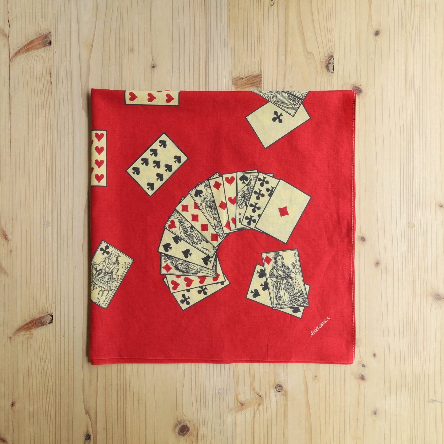 SATIN SCARF PLAYING CARDS