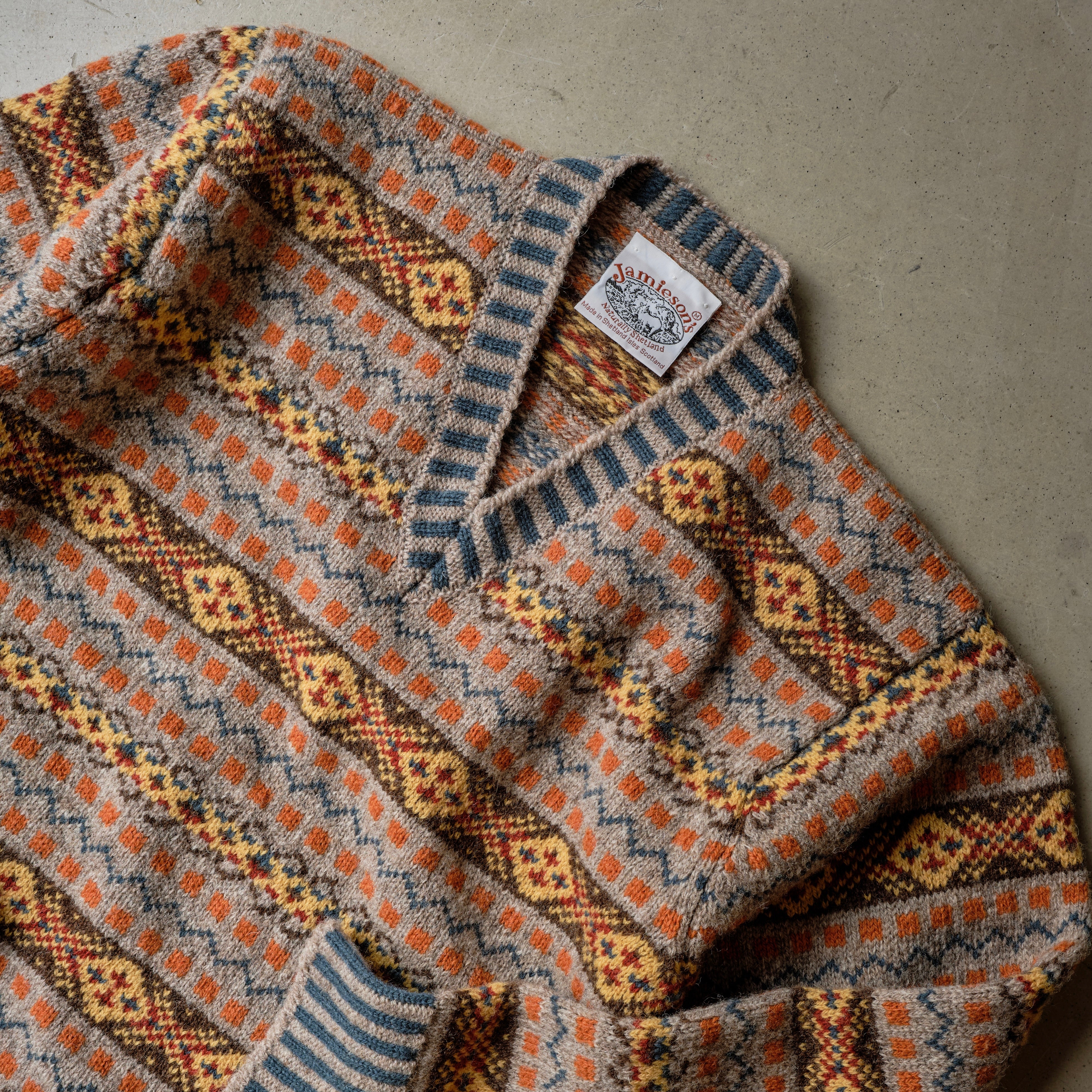 V-NECK FAIR ISLE SWEATER YOUNG PRINCE OF WALES – ANATOMICA NAGOYA