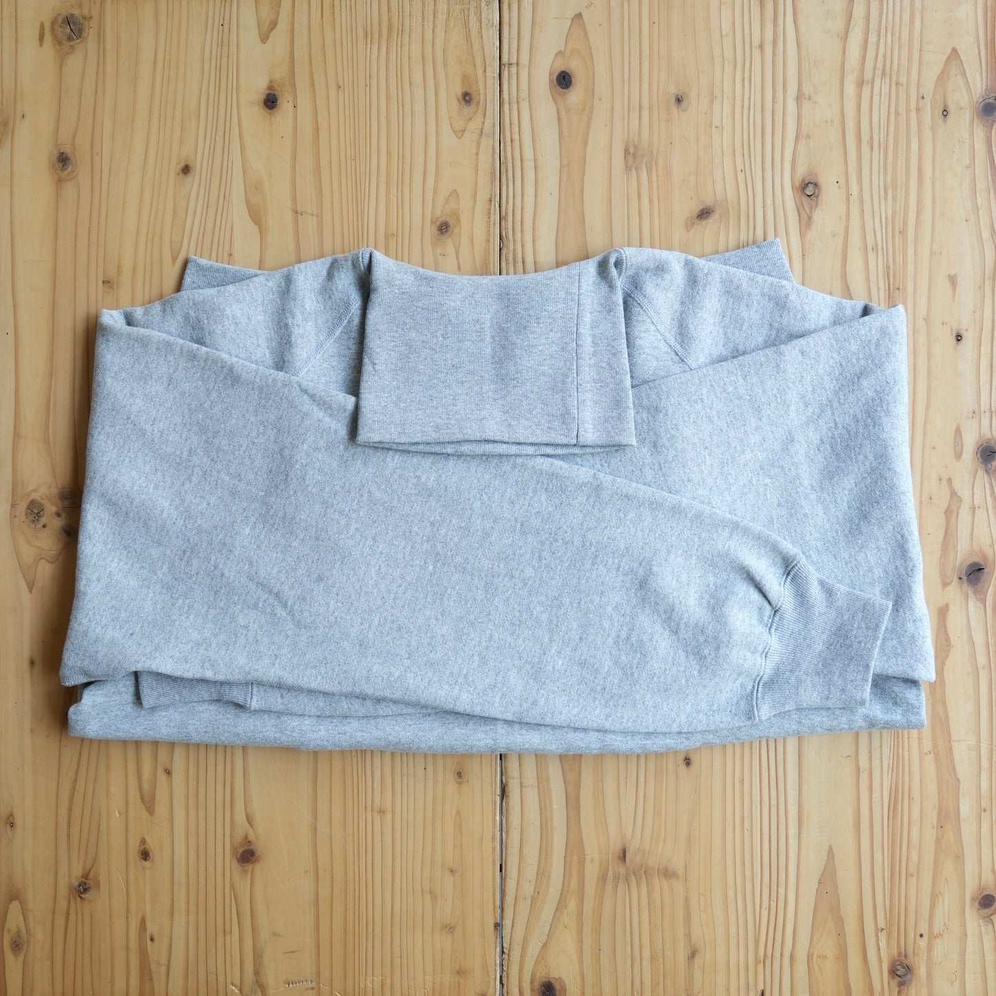 SWEAT SHIRTS RAGLAN SLEEVE TURTLE NECK GRAY