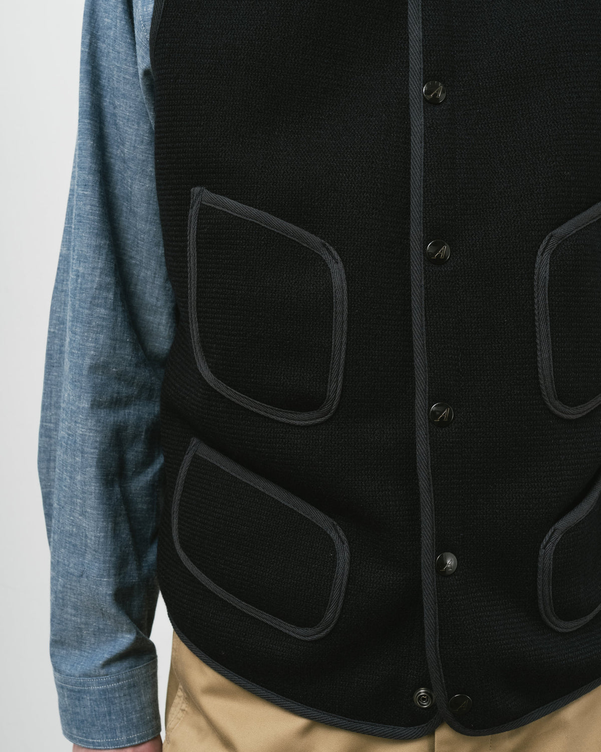 【Restock on Saturday, October 10th】 BEACH CLOTH VEST NAVY