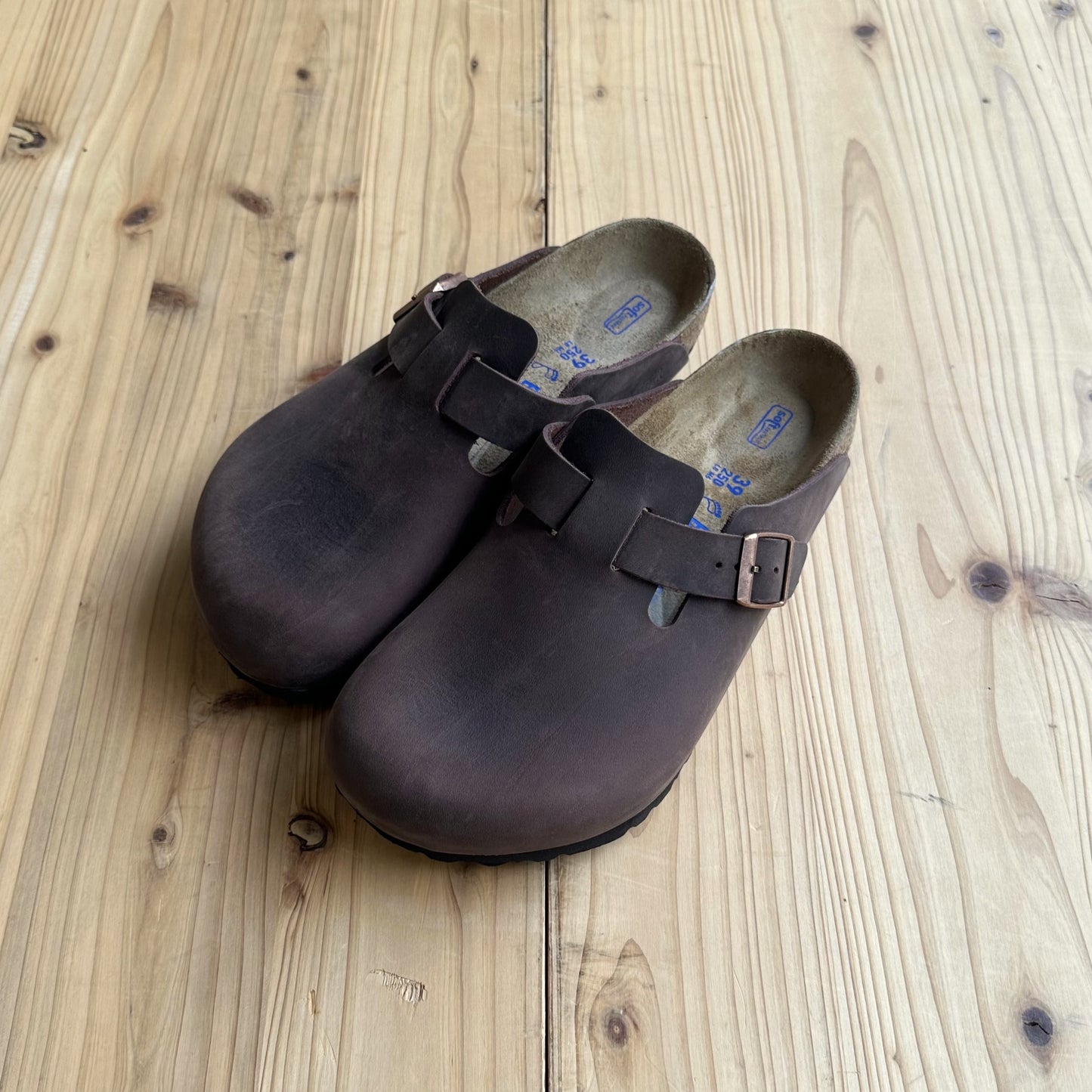 BIRKENSTOCK BOSTON OILED LEATHER