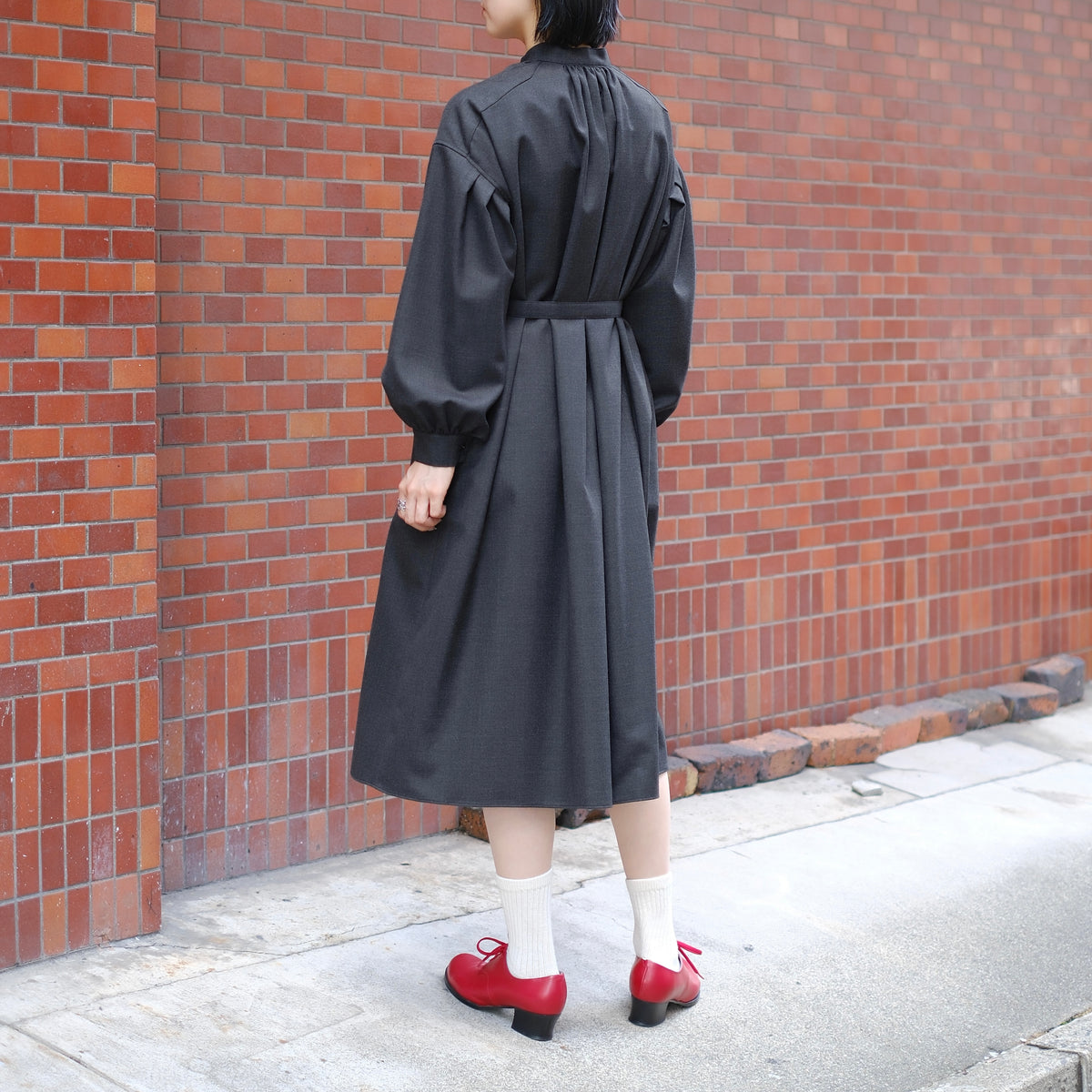TUSCAN DRESS WOOL SERGE
