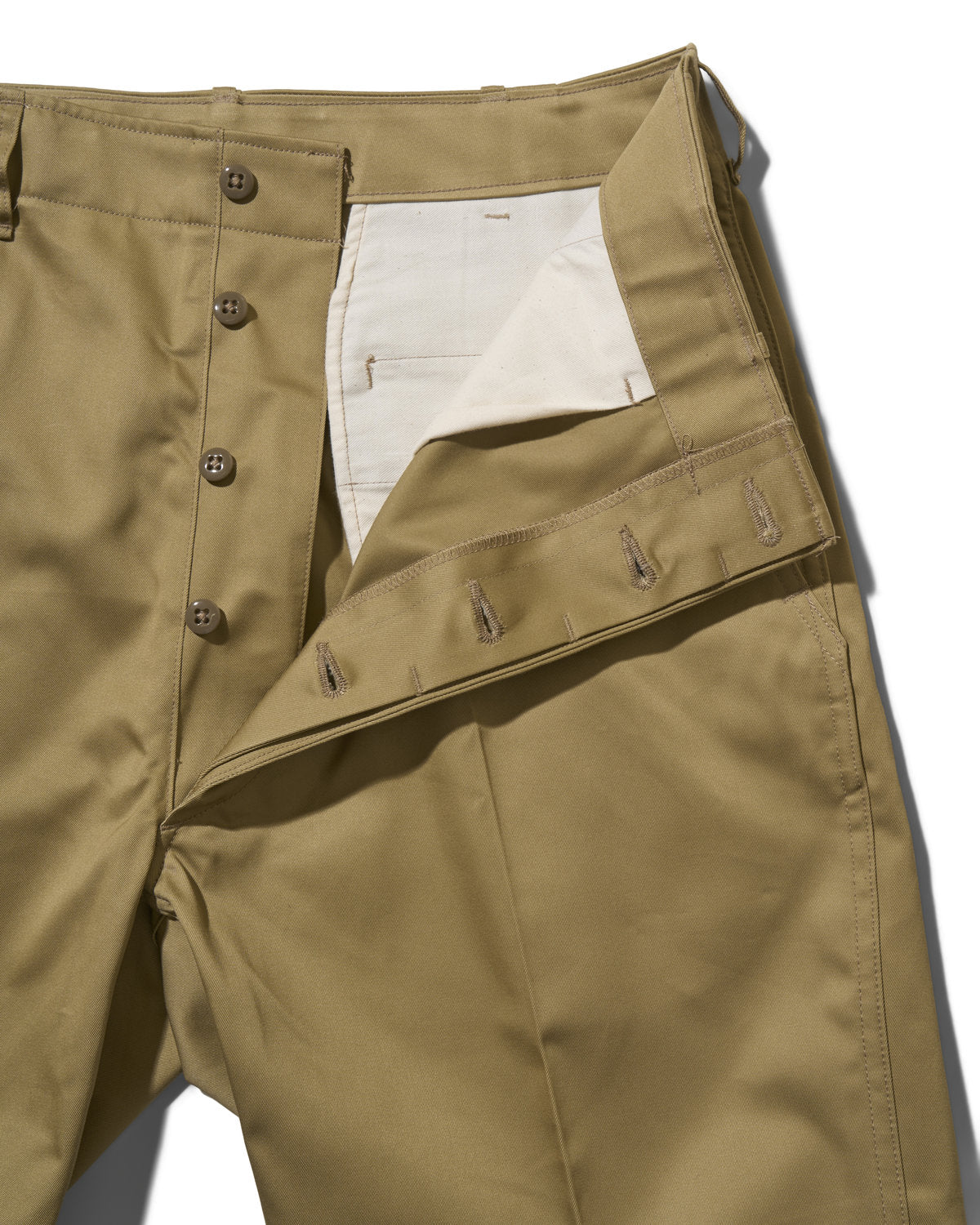 CHINO SHORTS