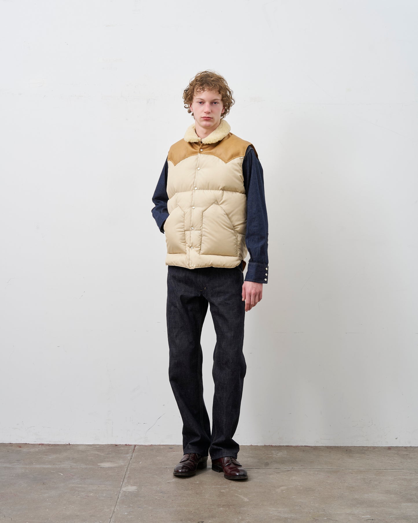 RMFC CHRISTY VEST L.BEIGE