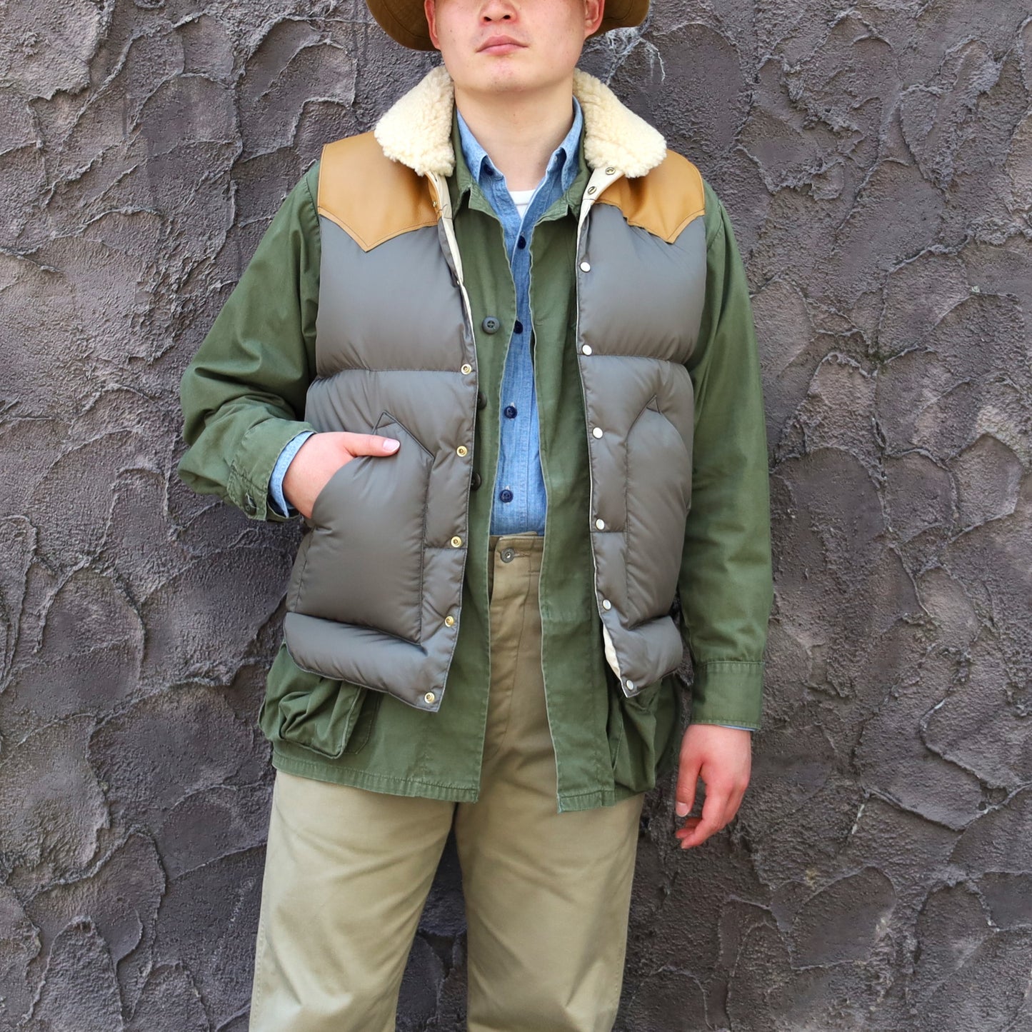 RMFC CHRISTY VEST OLIVE