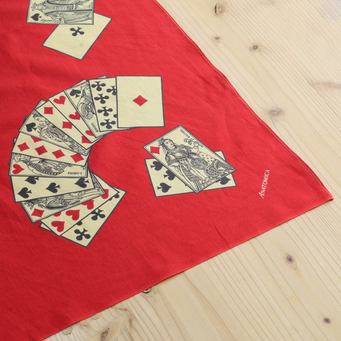 SATIN SCARF PLAYING CARDS