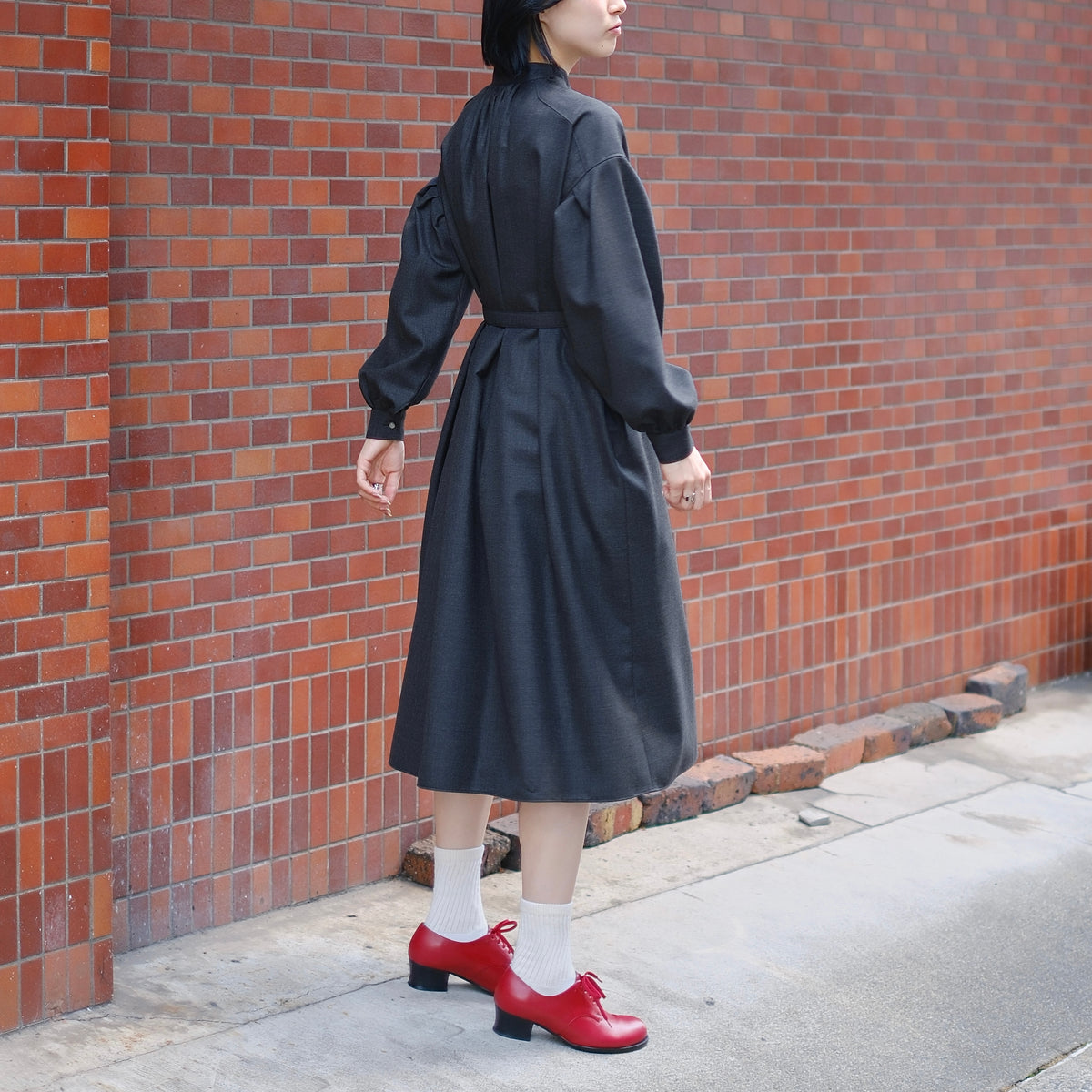 TUSCAN DRESS WOOL SERGE