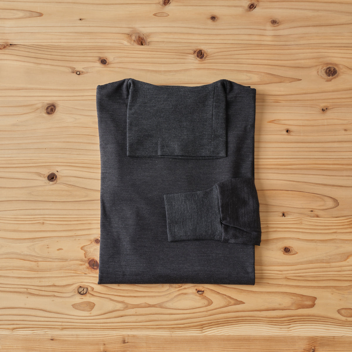 SFM TURTLE NECK TEE