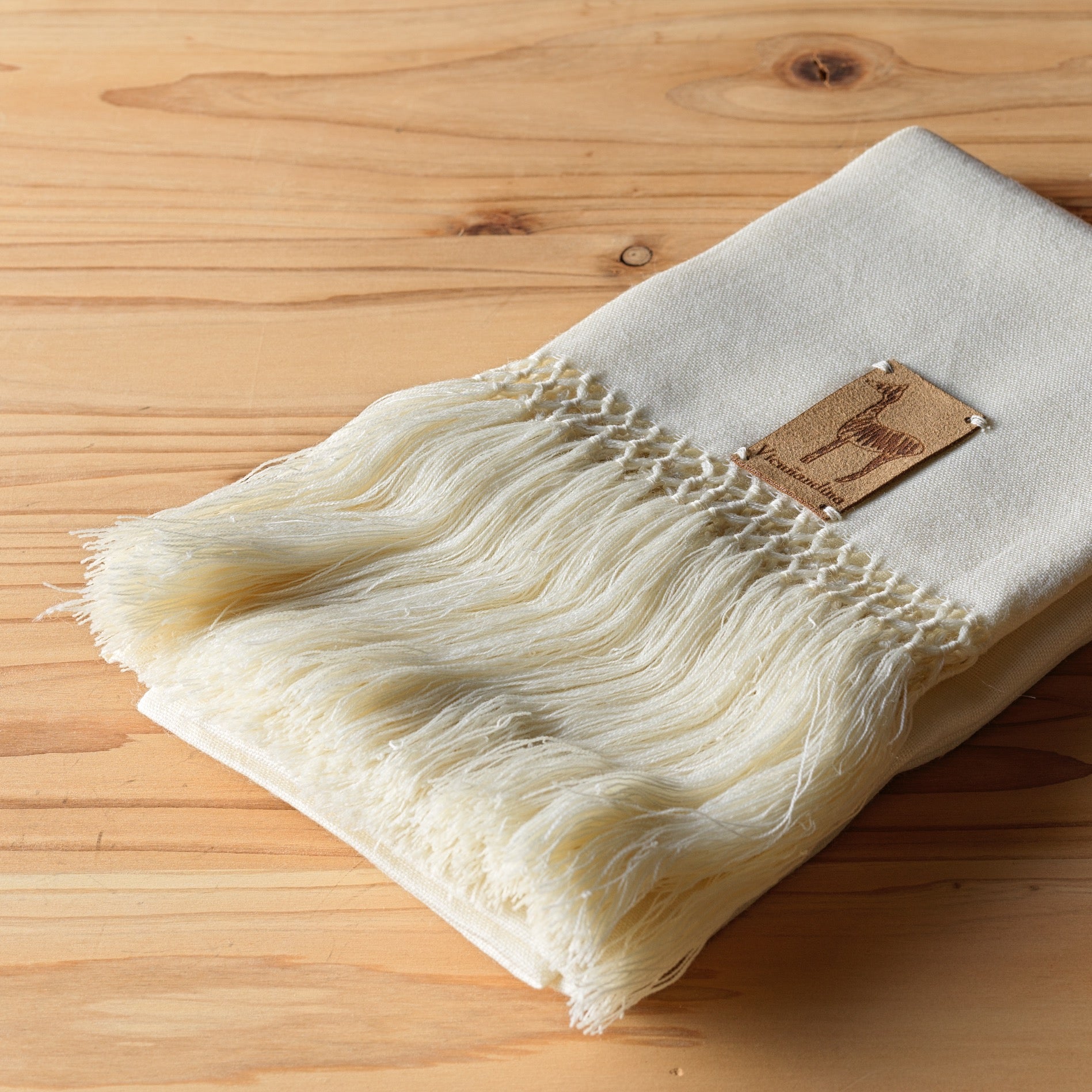 ANATOMICAストール　vicunandina VICUNANDINA SCARF / LARGE WHITE – ANATOMICA OFFICIAL ONLINE STORE