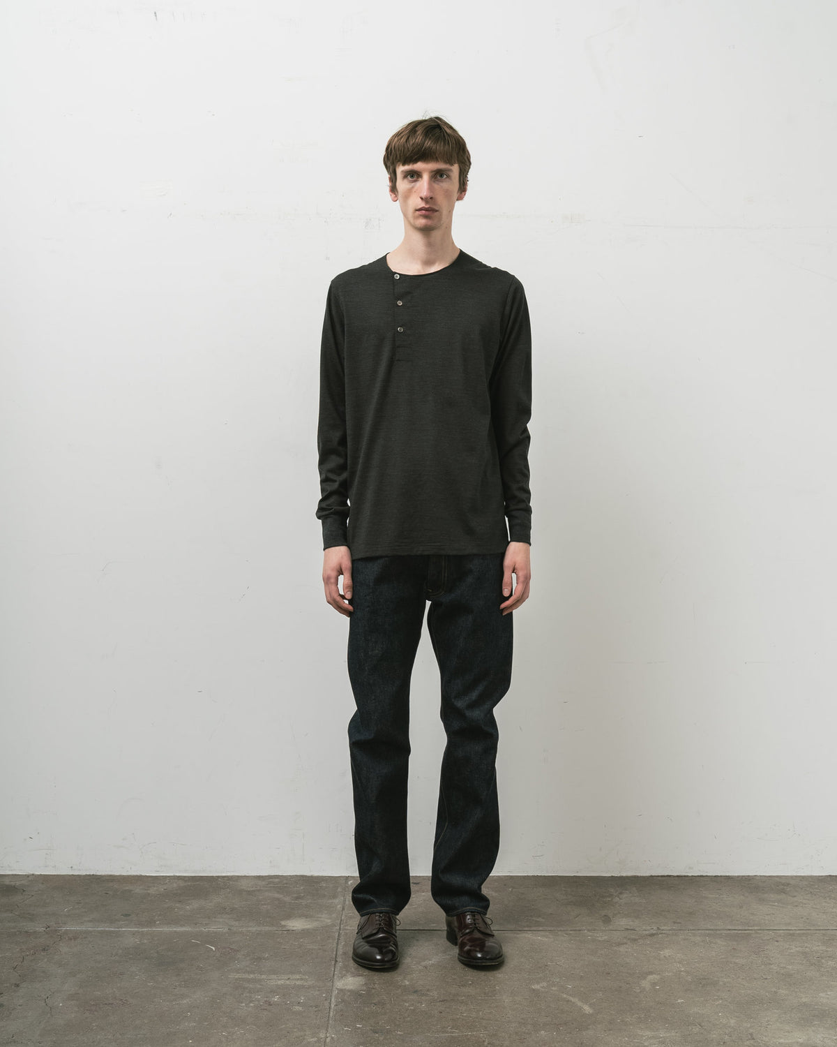SFM RIGHT FRONT TEE