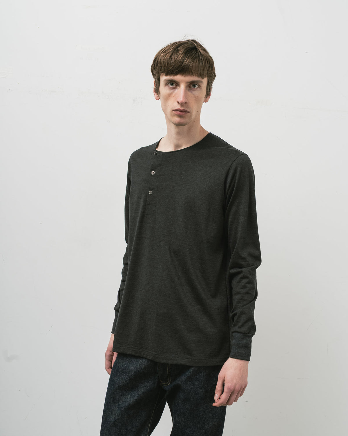 SFM RIGHT FRONT TEE
