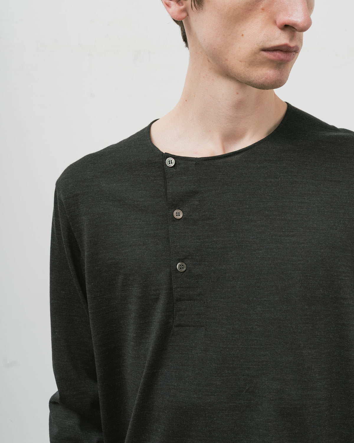 SFM RIGHT FRONT TEE