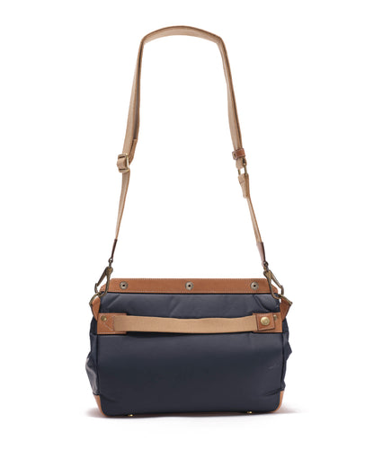 [KINJI'S GREAT GROSS #20] SHOULDER BAG BY HUNTING WORLD