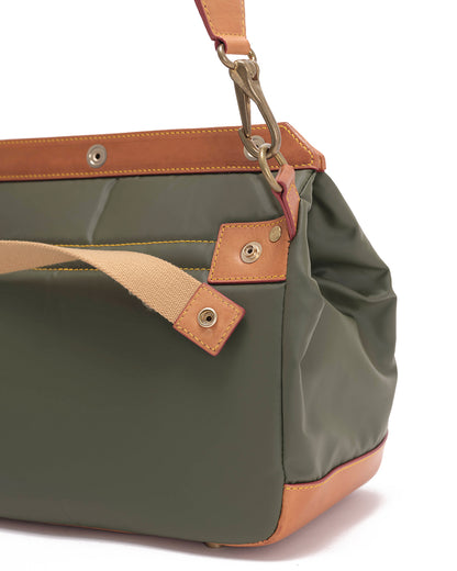 [KINJI'S GREAT GROSS #20] SHOULDER BAG BY HUNTING WORLD