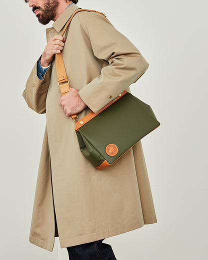 [KINJI'S GREAT GROSS #20] SHOULDER BAG BY HUNTING WORLD