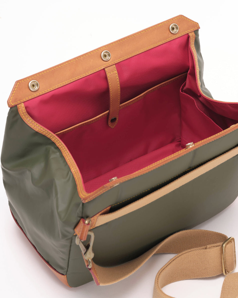 【KINJI’S GREAT GROSS #20】SHOULDER BAG BY HUNTING WORLD