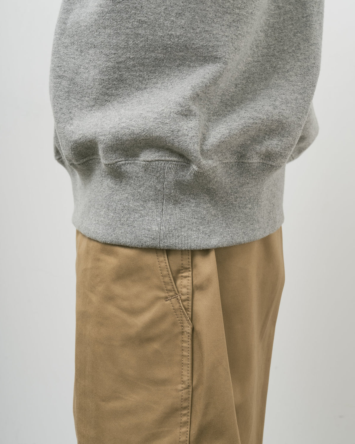 SWEAT SHIRTS RAGLAN SLEEVE CREW NECK GRAY