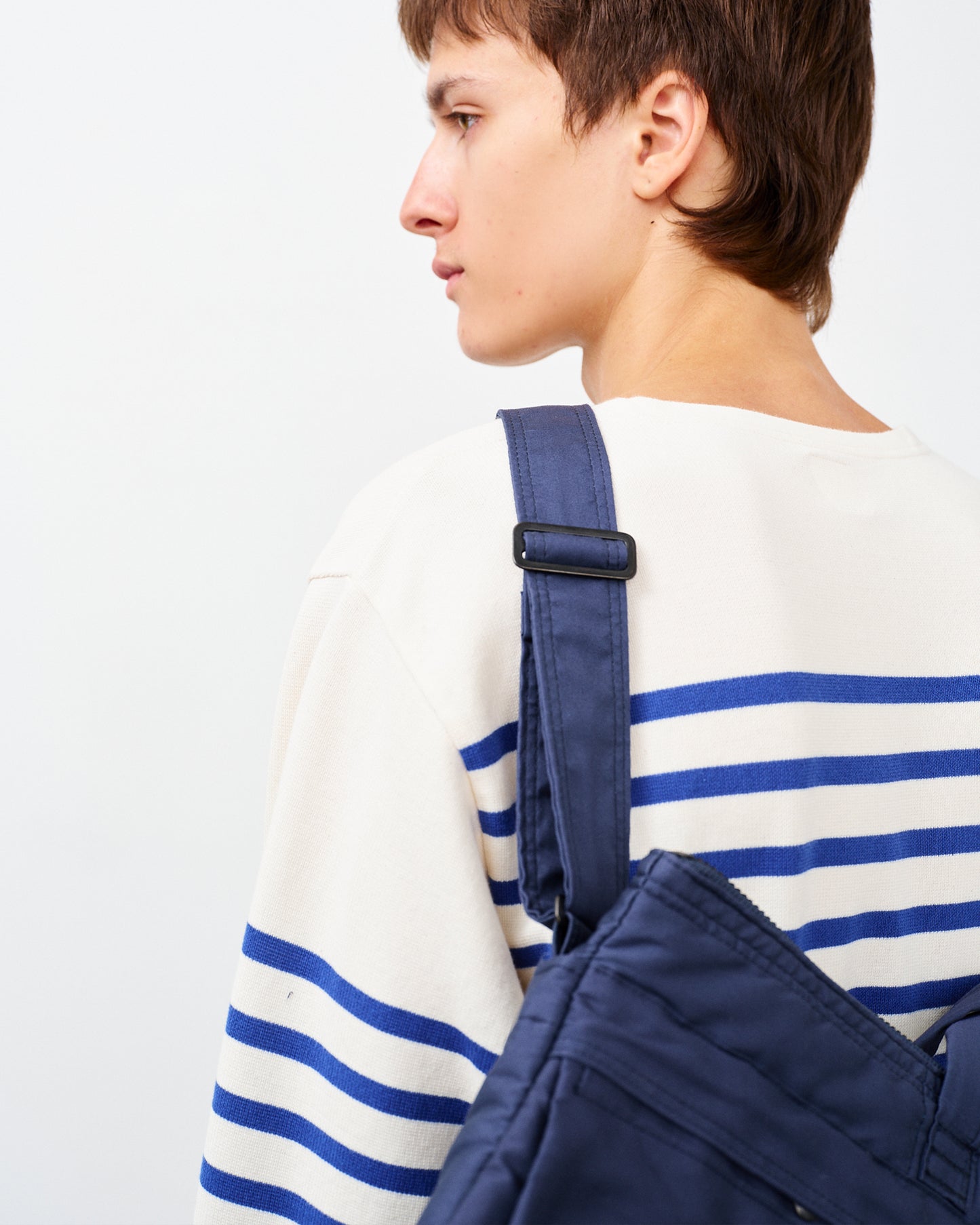 U.S.A.F. HELMET BAG NAVY MEDIUM