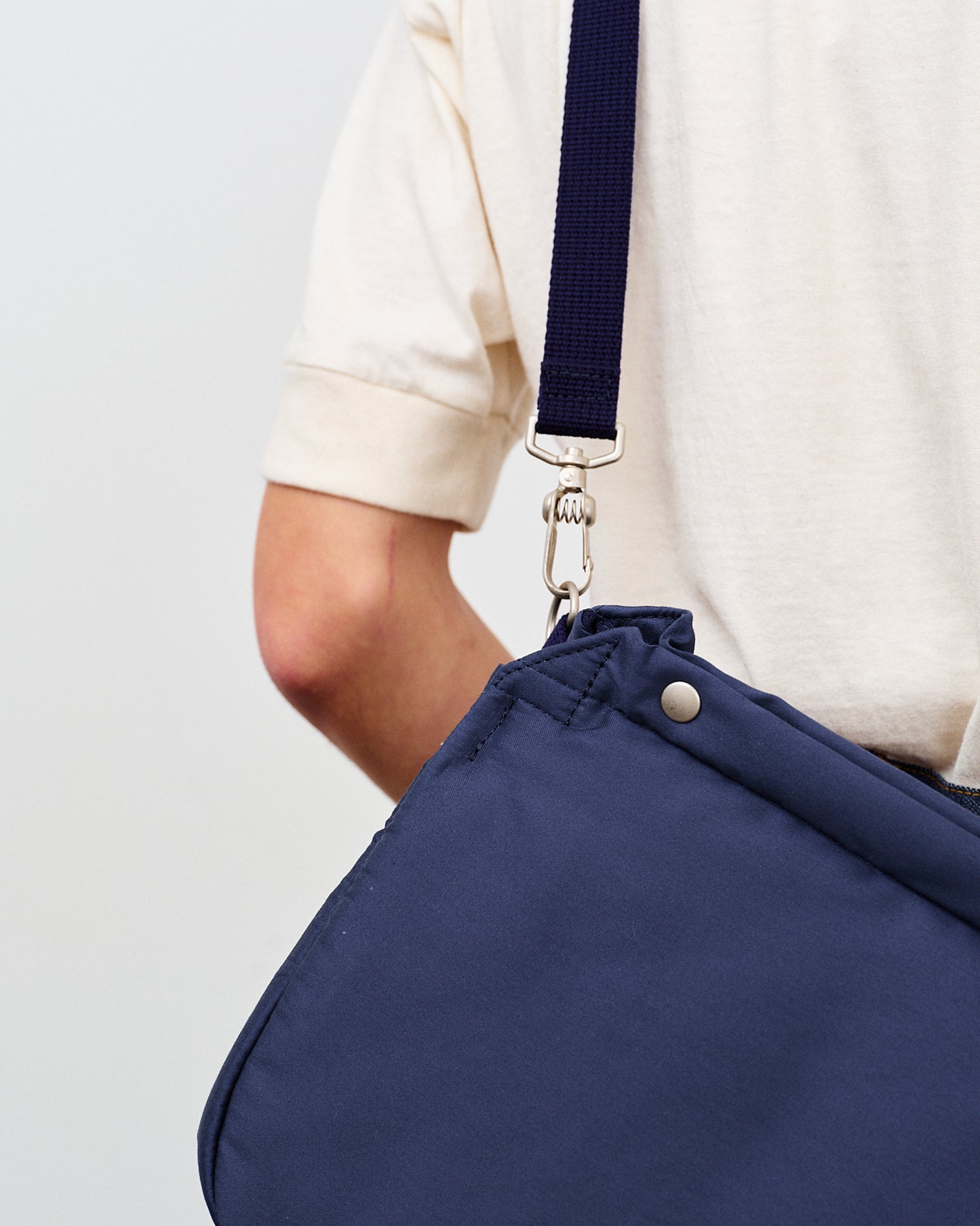 U.S.A.F. SMALL SHOULDER BAG NAVY