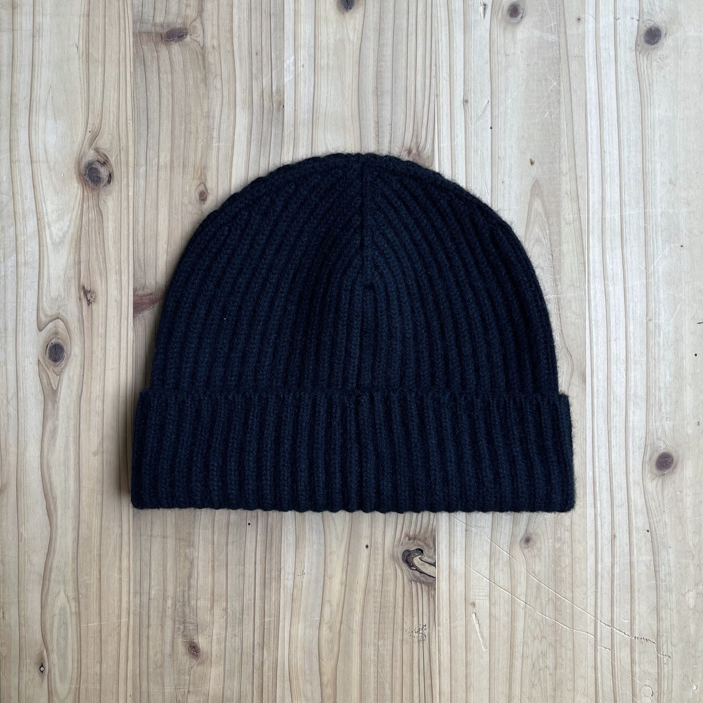 BEGG & CO CASHMERE BEANIE