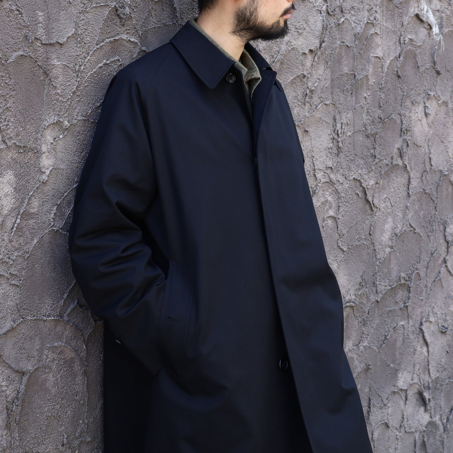 SINGLE RAGLAN COAT GABARDINE BLACK