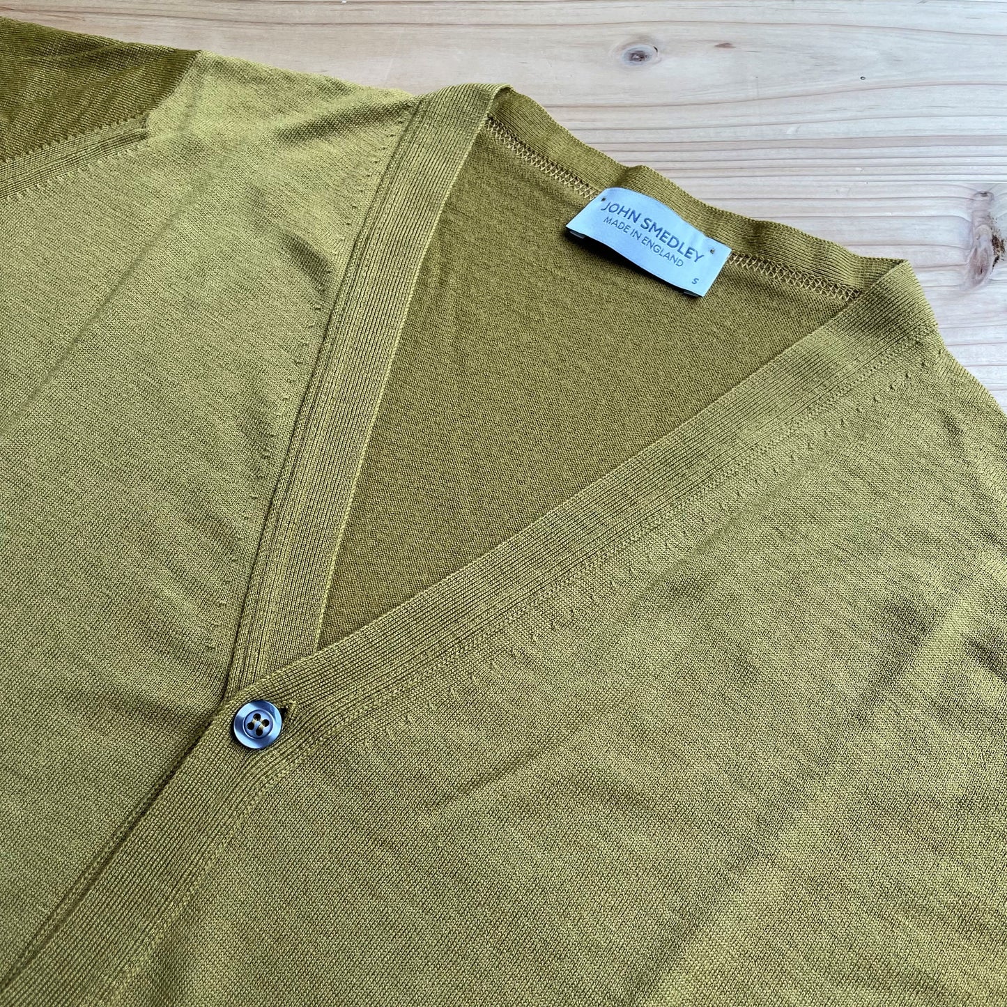 JOHN SMEDLEY CARDIGAN BRYN